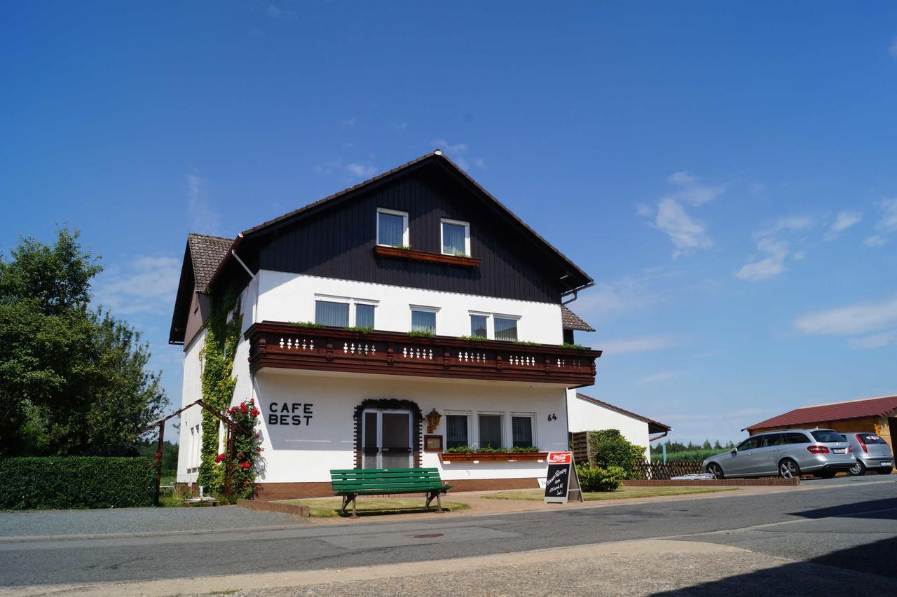 Cafe Best Gaestezimmer Bullau Екстер'єр фото